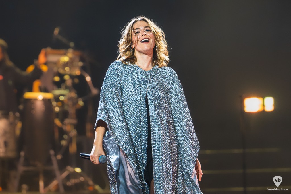 Maggie Rogers - Moda Center, Portland. Photo by Tom Pacyk.