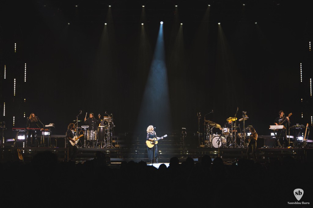 Maggie Rogers - Moda Center, Portland. Photo by Tom Pacyk.